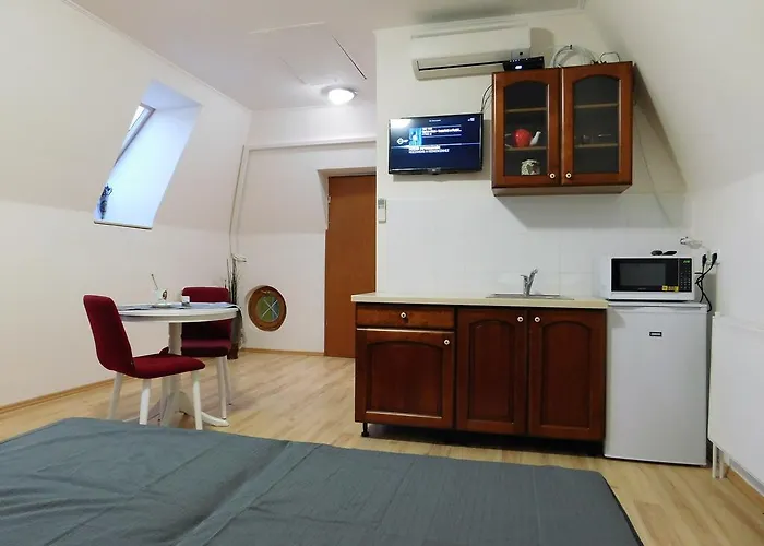 Tulipan Apartmán *